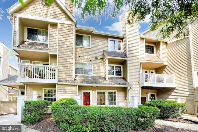 Photo - 10823 Hampton Mill Terrace Unit 370 Apartment