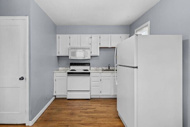 Foto del edificio - 7711 Brocton Ct