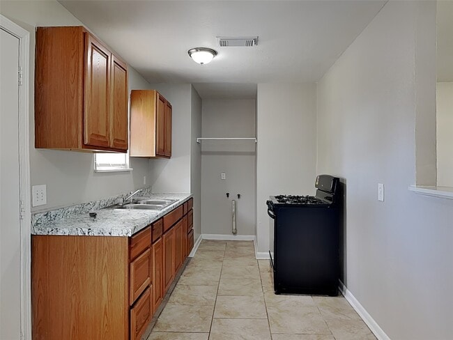 Foto del edificio - 3808 Washington St