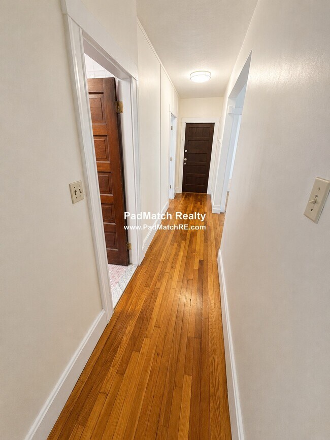Building Photo - 333 Alewife Brook Pkwy