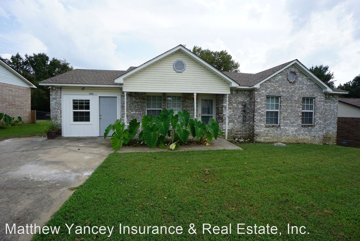 Primary Photo - 4 br, 2 bath House - 505 Boulder Drive