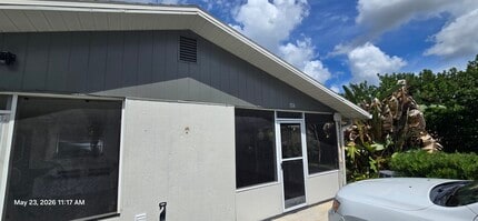 Building Photo - 1114 Hagle Park Rd