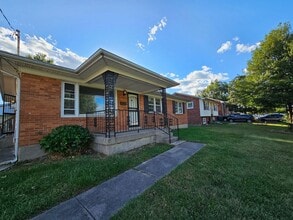 Building Photo - 1712 Bonnyville Blvd