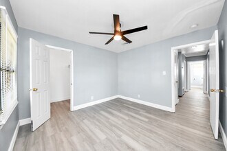 Building Photo - 5606 Elmlawn Dr