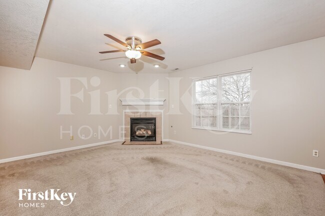 Foto del edificio - 1005 Quarterhorse Run