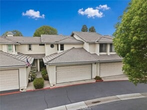 Building Photo - 1994 E Cienega Ave