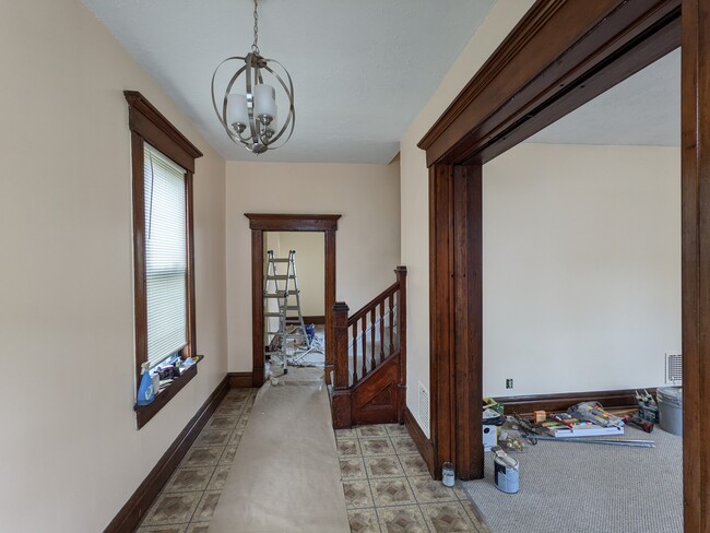 Foyer - 277 S Champion Ave