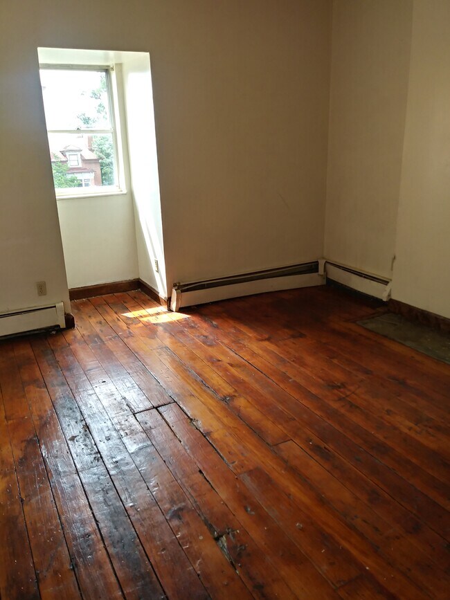 2214 Auburn Ave Unit 1, Cincinnati, OH 45219 2214 Auburn Ave