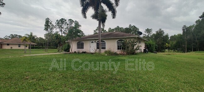 Building Photo - 17354 64th Pl N