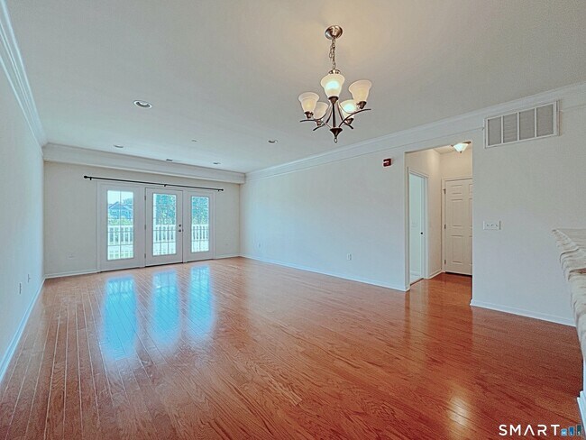 Foto del edificio - 113 Center Meadow Ln