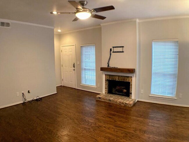 Building Photo - 4405 Bowser Ave