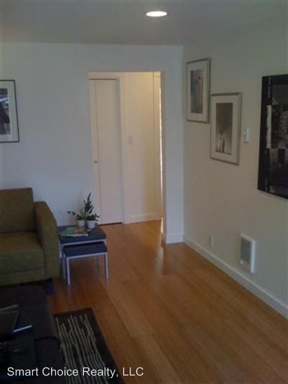 Foto del edificio - 419 21st Ave
