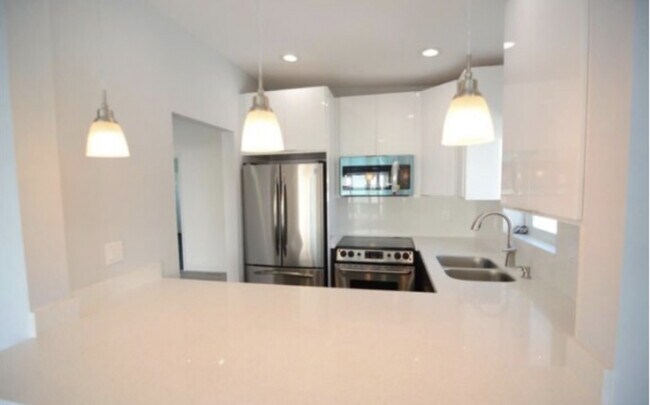 Foto del edificio - 3681 NE 170th St