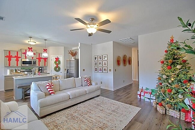 Foto del edificio - 1560 Arnall Dr