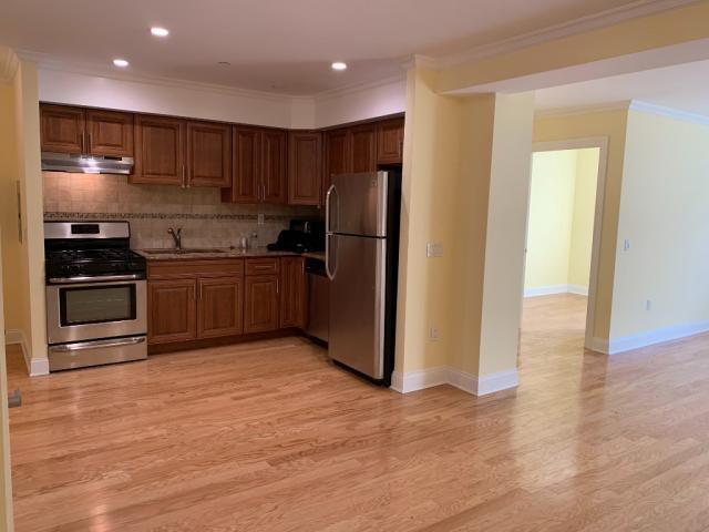 Foto del edificio - 2 bedroom in Queens NY 11415