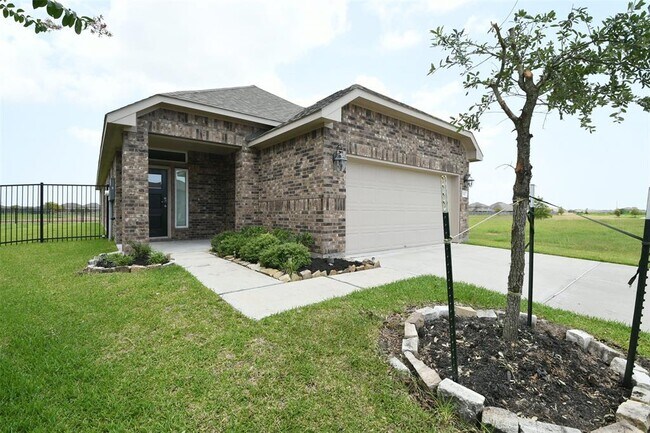 Building Photo - 2142 Open Prairie Dr