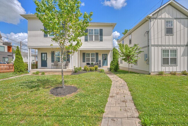 Foto del edificio - 1734 Pecan St