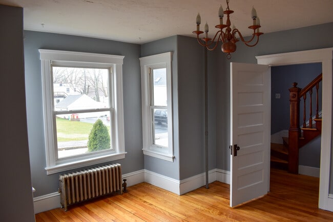 Building Photo - 121 Delmont Ave