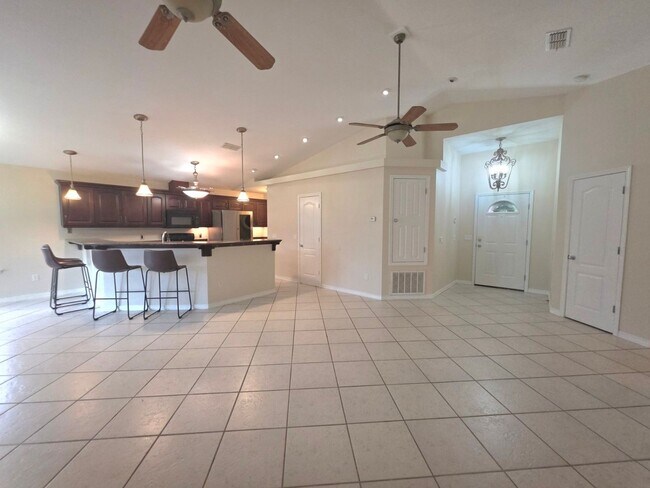 Foto del edificio - 3/2 Cul-de-Sac Home with Huge Fenced Yard ...