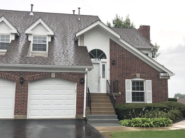 Primary Photo - 1088 St Andrews Ct