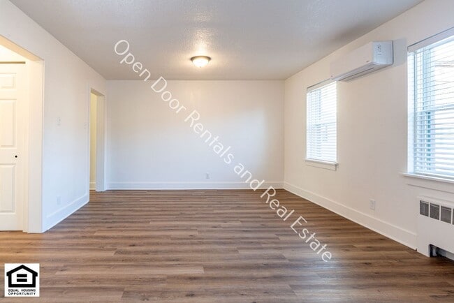Foto del edificio - 1823 Griswold Dr