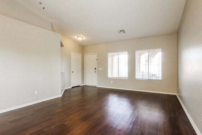 Building Photo - 15109 W Adams St