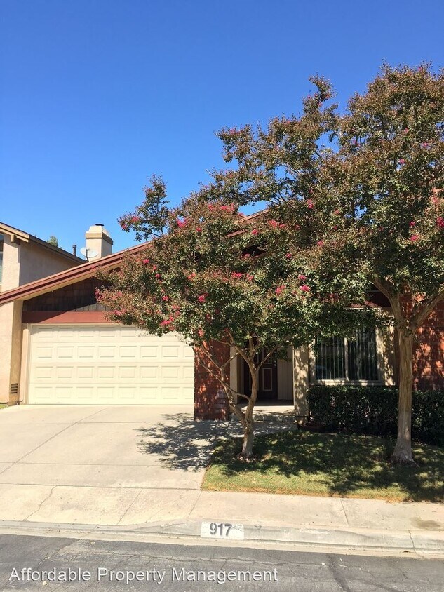 Primary Photo - 3 br, 2 bath House - 917 Elleray Pl.