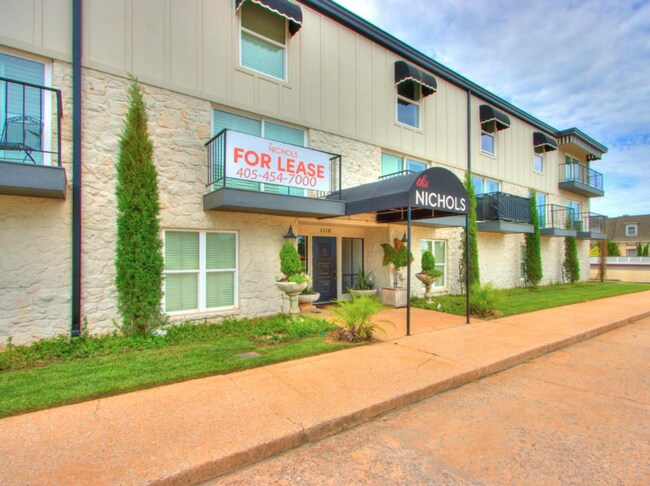 Foto del edificio - Lavish 1BD/1BTH Condo in Nichols Hills. Mi...