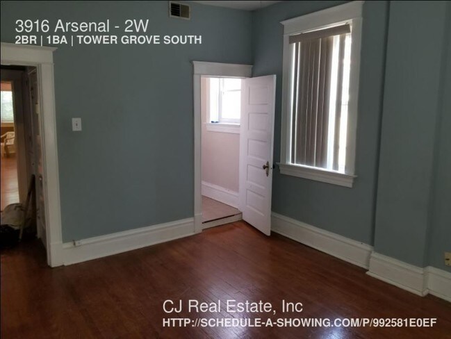 Building Photo - 3916 Arsenal St
