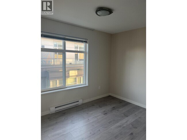 Photo du bâtiment - 2096 W 46th Ave