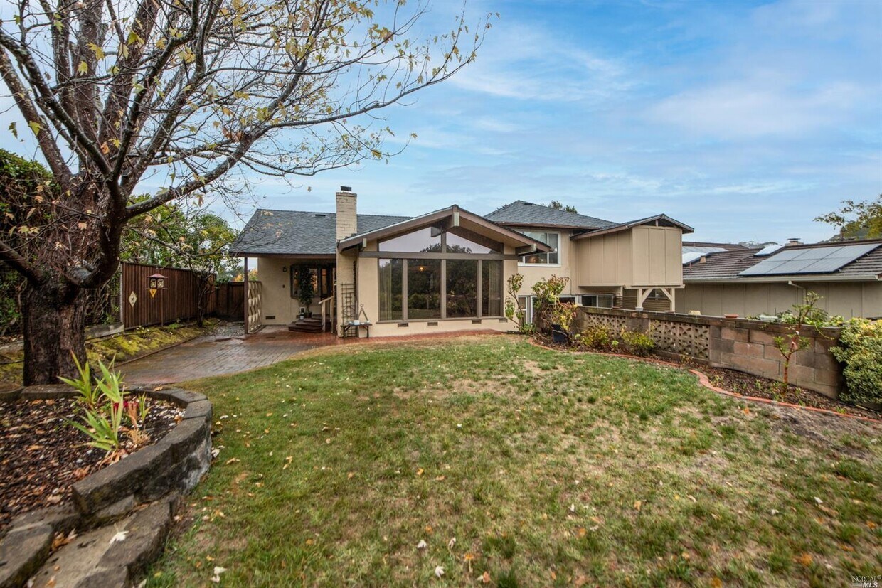 Primary Photo - 212 San Marino Dr