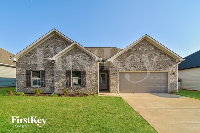 135 Avalon Wy