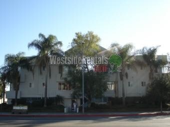 Primary Photo - 10706 Victory Blvd