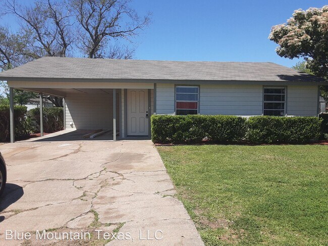 Foto del edificio - 2 br, 1 bath House - 111 Karen St