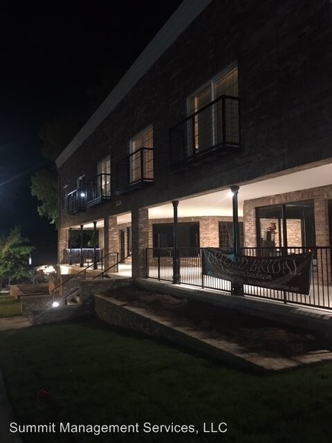 Foto del edificio - 1550 University Ave