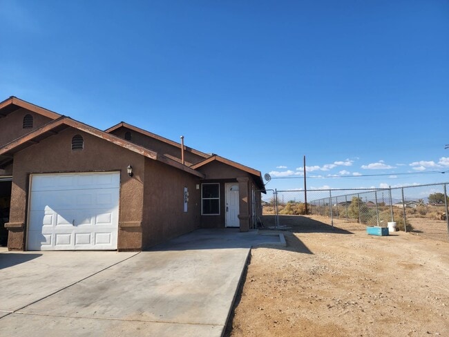 Building Photo - 7641 Walpole Ave