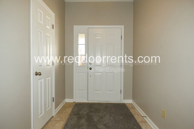 Building Photo - 1180 Dark Star Ct