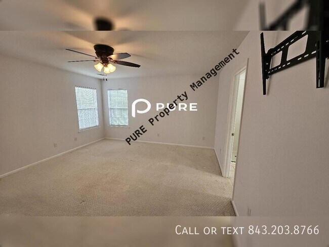 Building Photo - 9469 Ayscough Rd