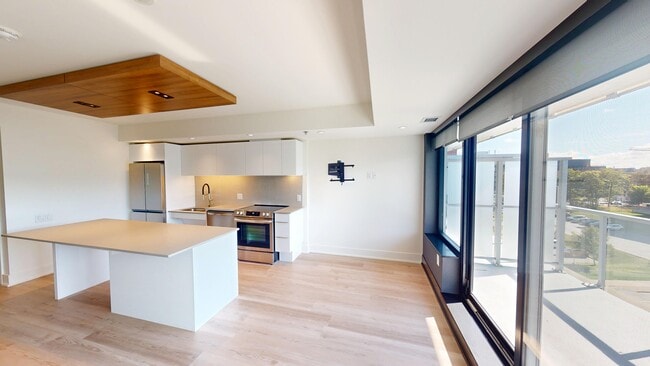 Building Photo - Cunard Residences