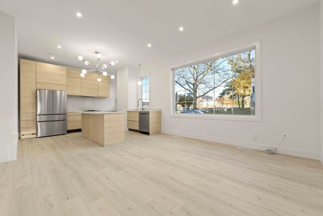 Foto del edificio - 317 Sherman Ave