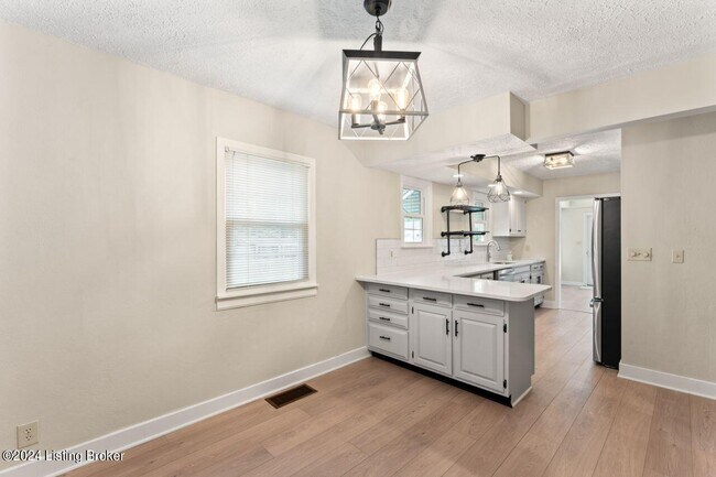 Foto del edificio - 2701 Delor Ave