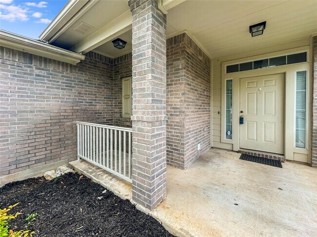 Foto del edificio - 11405 Jim Thorpe Ln