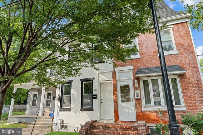 Foto del edificio - 225 Market St