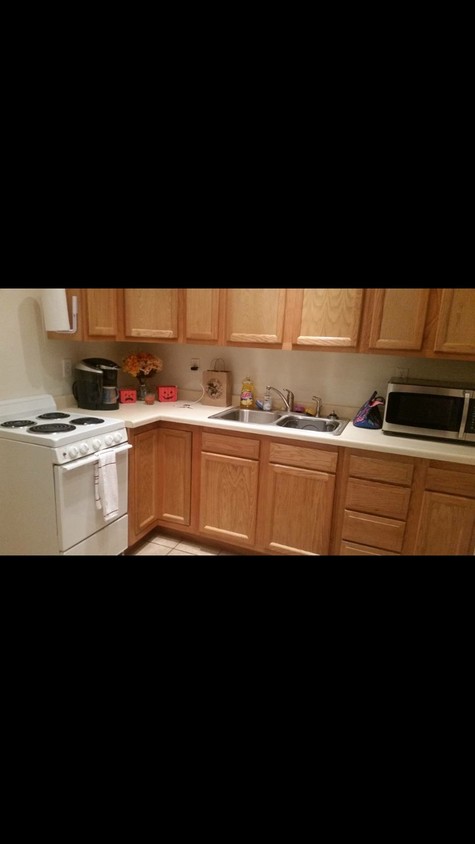Foto principal - 421 W 3rd St