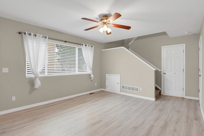 Foto del edificio - 11497 White Lotus Ln