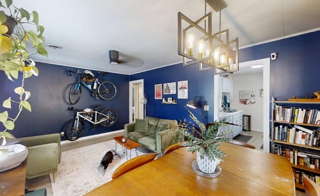 Foto del edificio - 1101 S Cottage Grove Ave