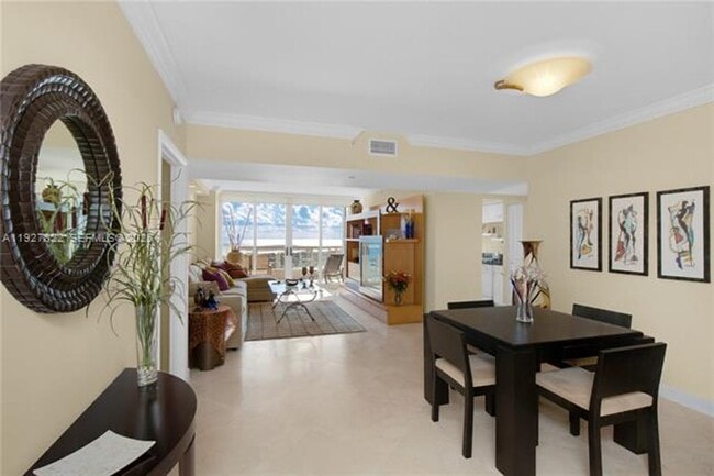 Building Photo - 21055 Yacht Club Dr