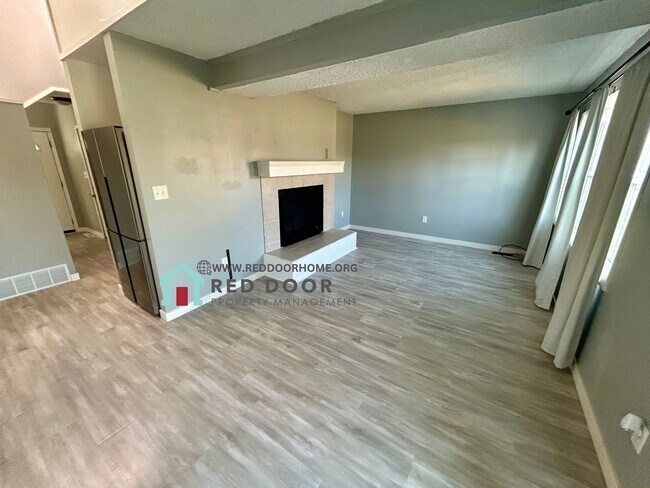 Building Photo - Charming 2-Bedroom Home Near Malmstrom Air Force Base