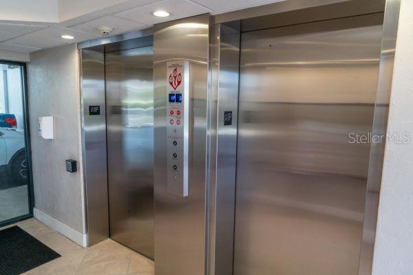 Foto del edificio - 11 Sunset Dr