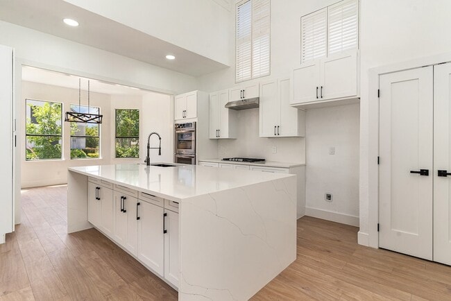 Building Photo - 5616 Ventana Trail